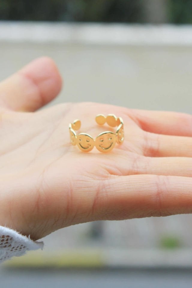 Smile Altın Renk Ayarlanabilir Yüzük