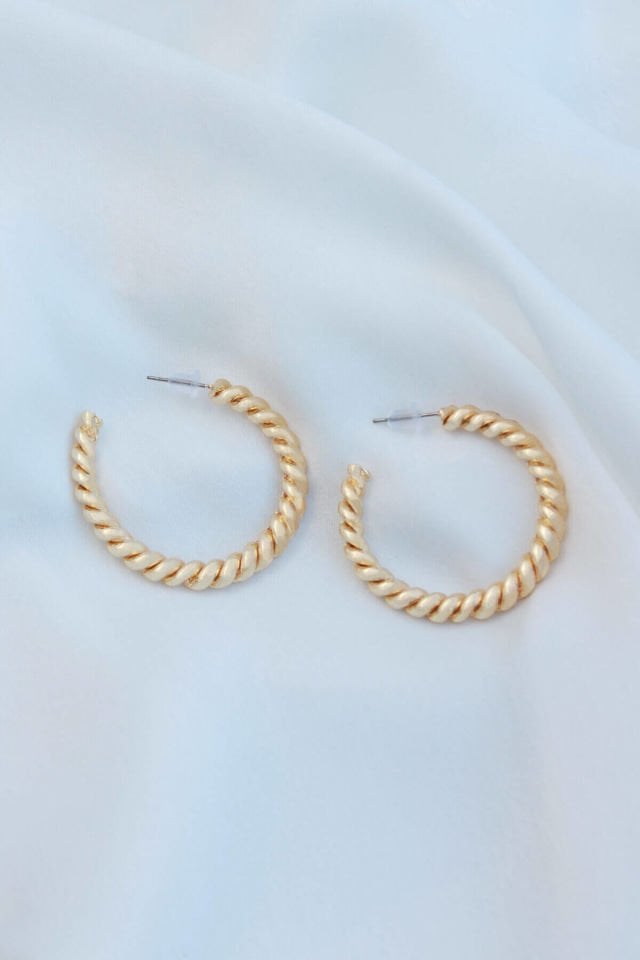 Burgu Halka Gold Küpe