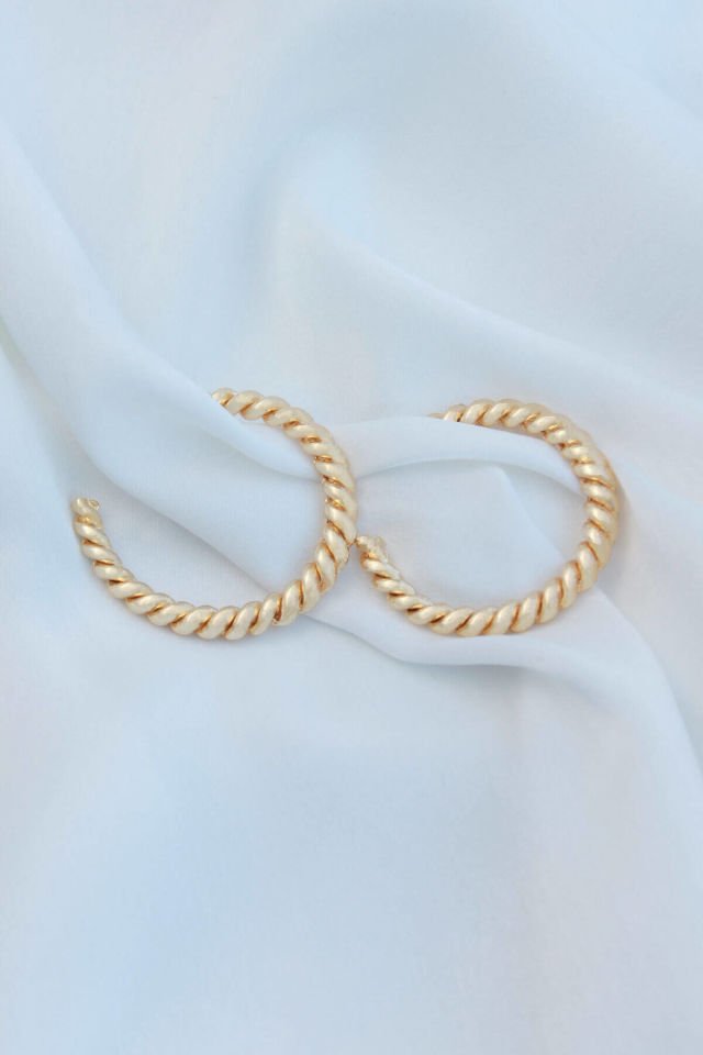 Burgu Halka Gold Küpe