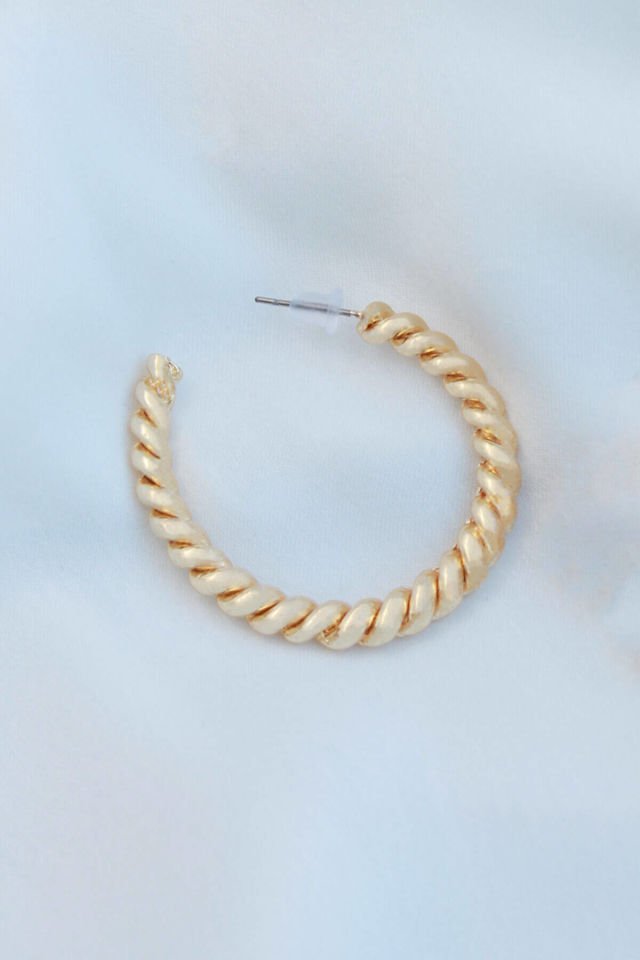 Burgu Halka Gold Küpe