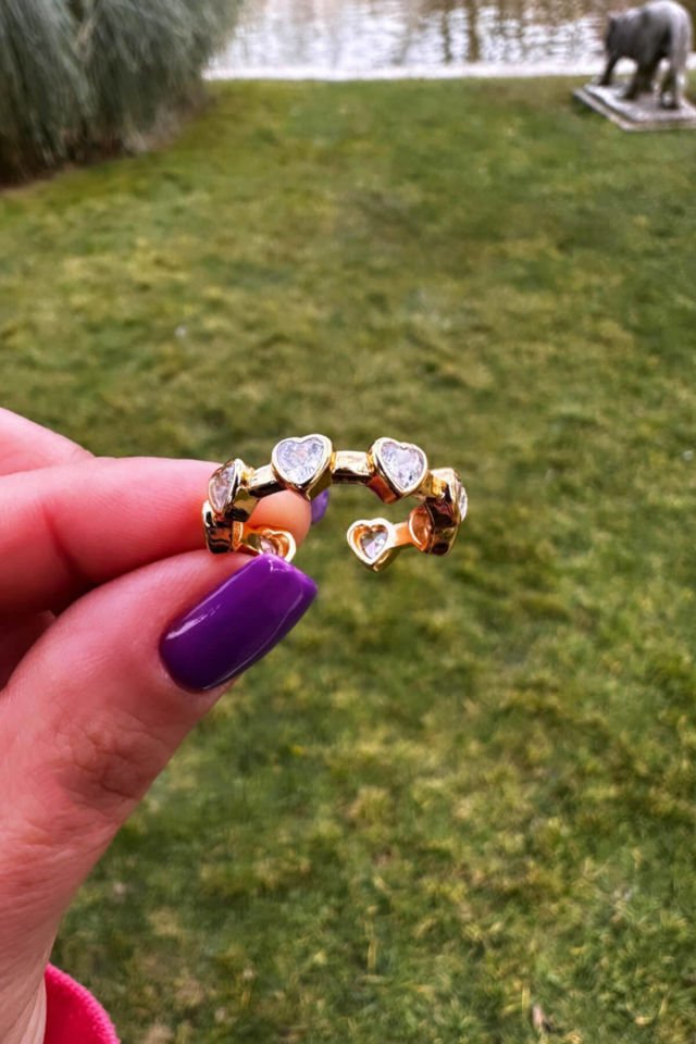 Zirkon Taşlı Kalp Yüzük - Gold Renk