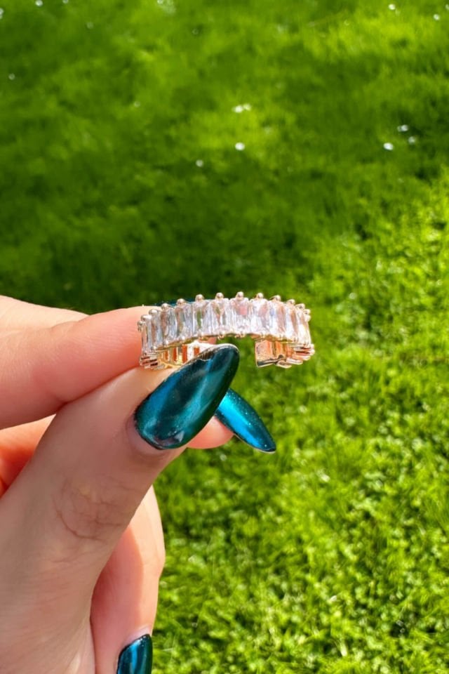 Baget Taşlı Ayarlanabilir Gold Renk Yüzük