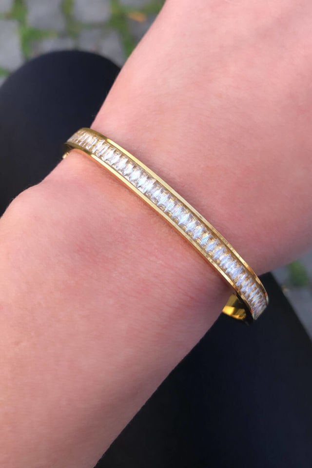 Baget Sıralı Gold Renk Çelik Kelepçe